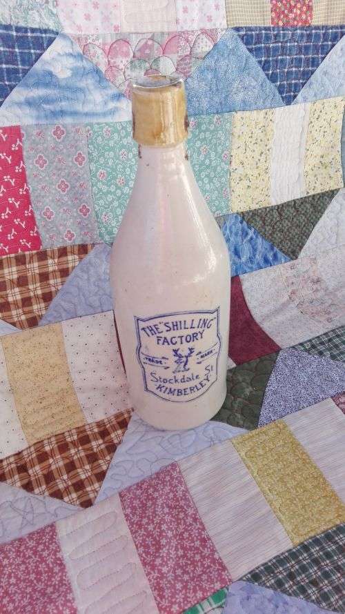 GINGER BEER BOTTLE   "THE SHILLING "FACTORY STOCKDALE ST  KMBERLEY